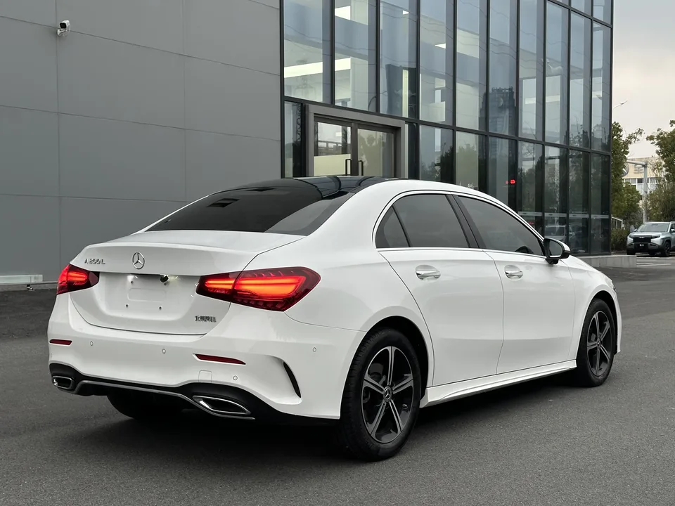 Mercedes-Benz Mercedes Benz A Class A 200 L Fashion Edition 2024 — миниатюра 3