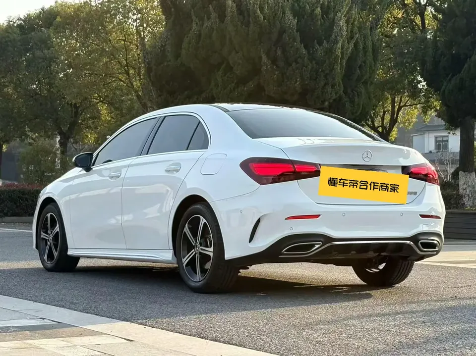 Mercedes-Benz Mercedes Benz A Class Mercedes-Benz A-Class 2024 A 200 L Dynamic Edition 2024 — миниатюра 5