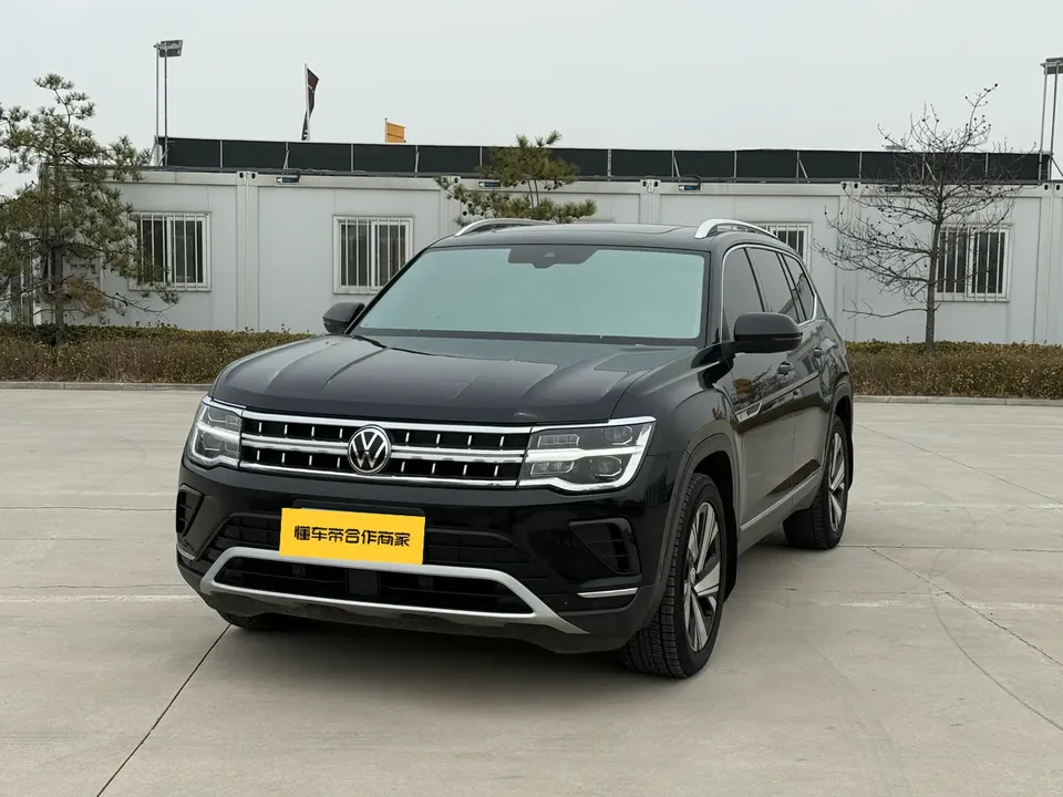 Volkswagen Teramont Tuang 2022 380TSI 4WD Luxury Edition 2022 — photo 1, buy with delivery to Moscow