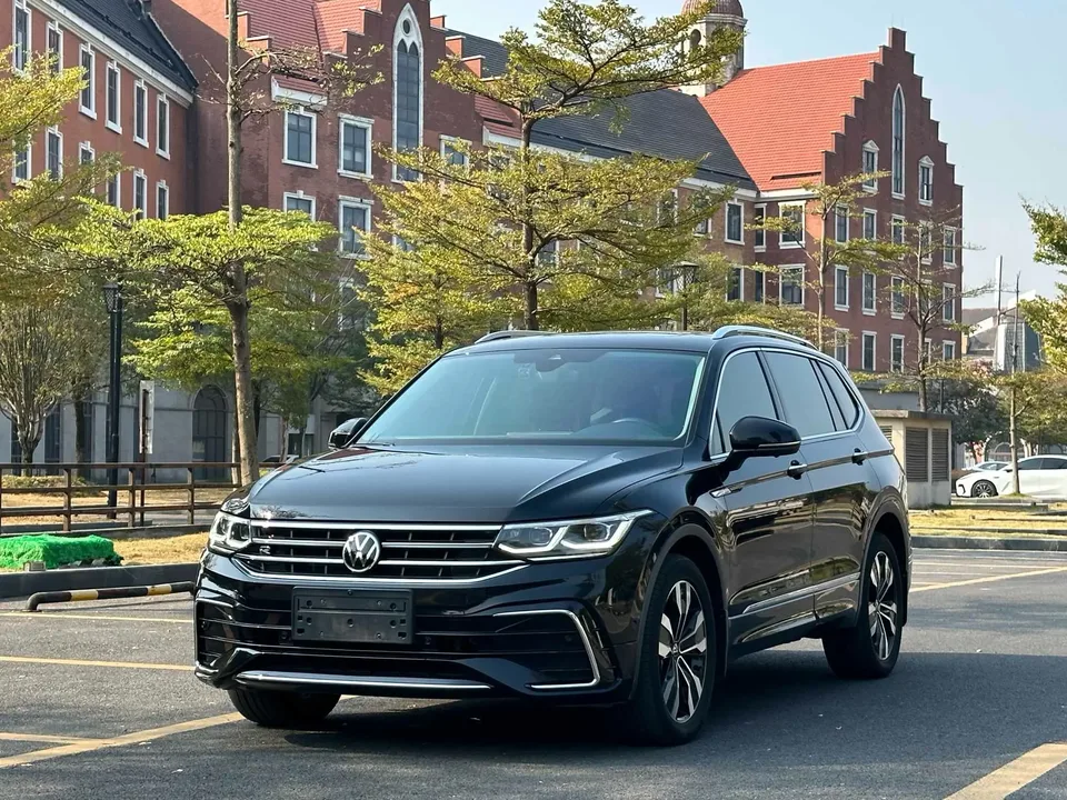 Volkswagen Tiguan L 2022
