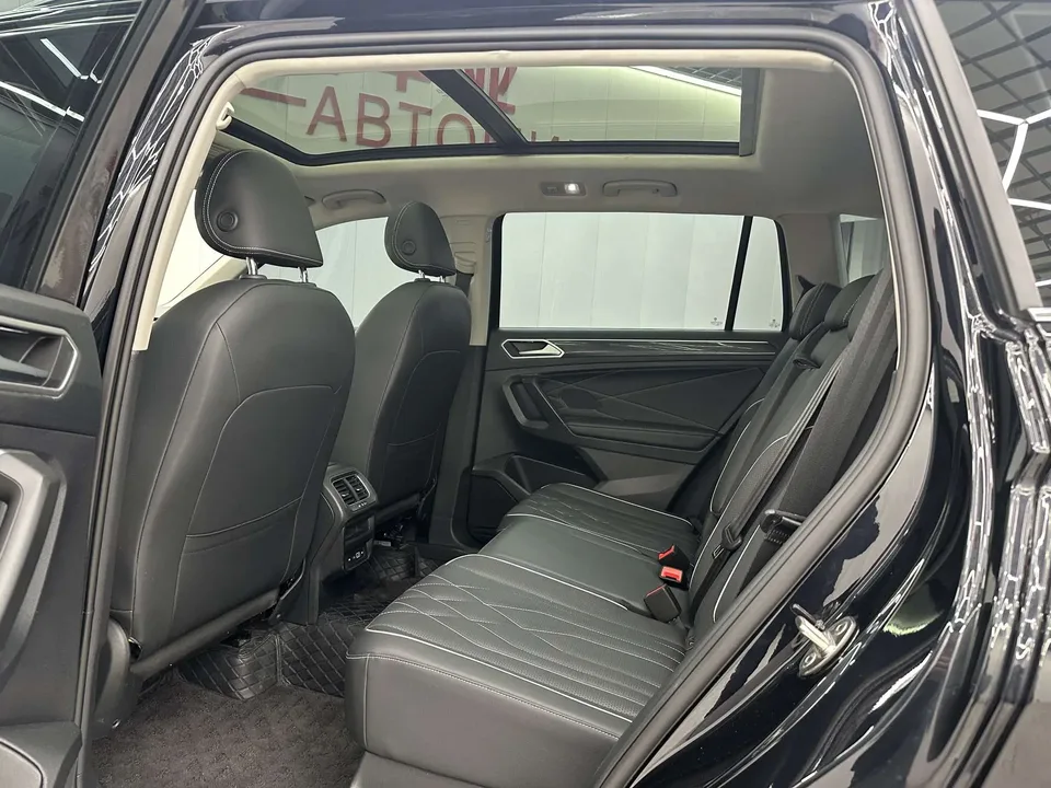 Volkswagen Tiguan L Tiguan L 2023 280TSI Chaochuang Limited Edition 2022 — миниатюра 5