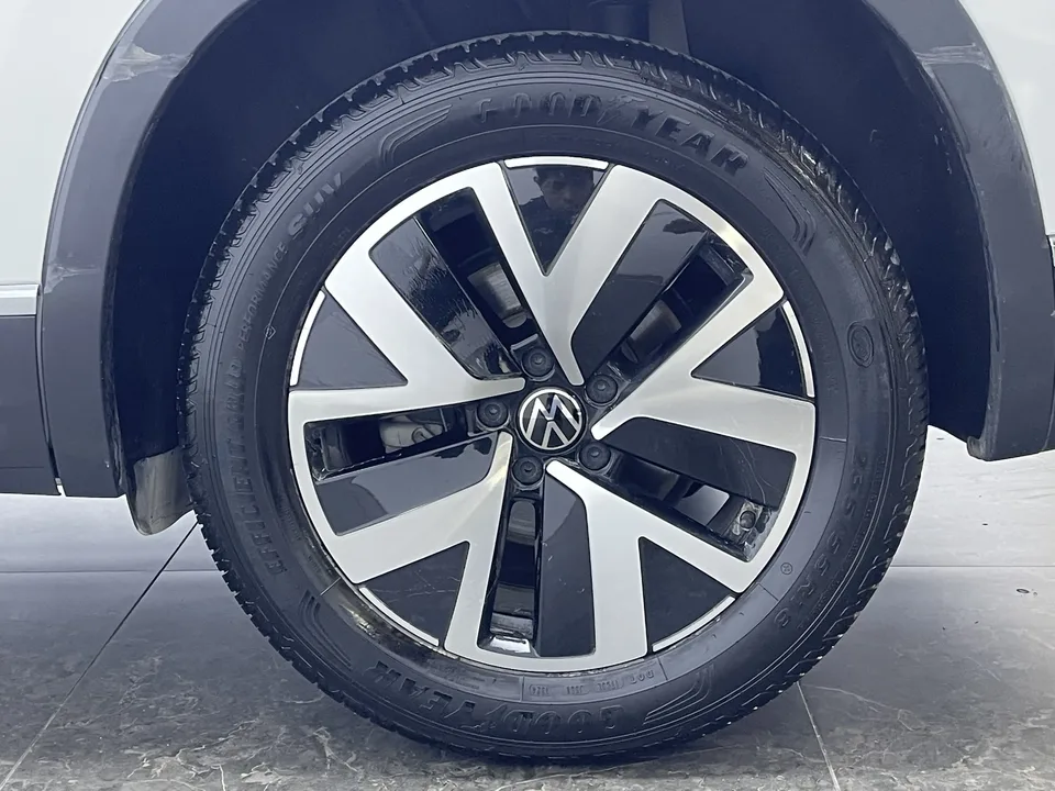 Volkswagen Tayron Tanyue 2024 300TSI 2WD Luxury Plus Advanced Edition 2024 — миниатюра 3