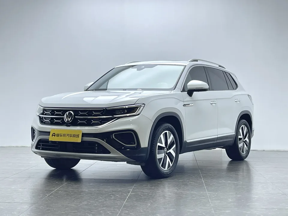 Volkswagen Tayron Tanyue 2024 300TSI 2WD Luxury Plus Advanced Edition 2024 — фото 1, купить с доставкой в Москву