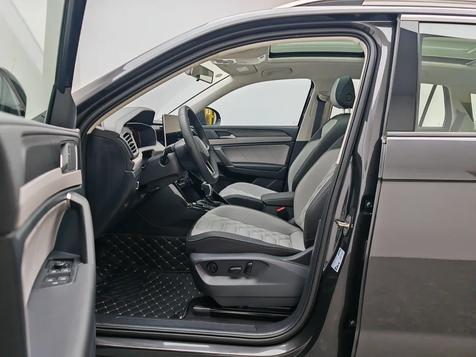 Volkswagen Tayron Tanyue 2026 3000 million selected model 300TSI two-wheel drive 2026 — миниатюра 5
