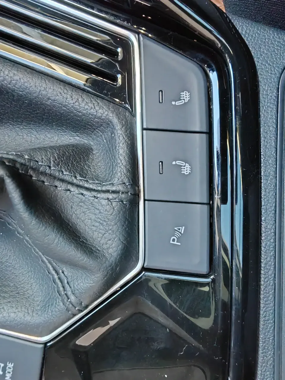 Volkswagen Tayron Tanyue 2022 280TSI 2WD Luxury Smart Edition 2022 — миниатюра 3