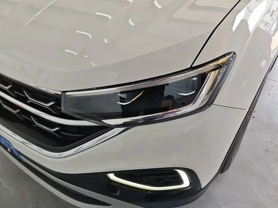 Volkswagen Tayron Tanyue 2023 280TSI 2WD Luxury Plus Advanced Edition 2022 — миниатюра 2