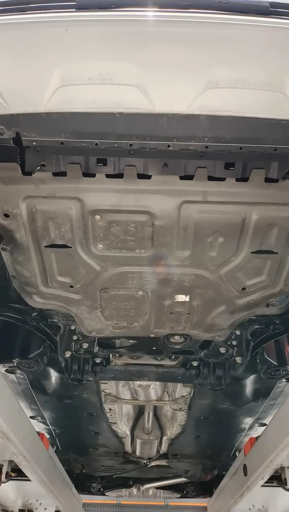 Volkswagen Tayron Tanyue 2022 330TSI two-wheel drive luxury smart connected version Plus 2022 — миниатюра 4
