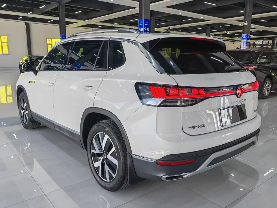 Volkswagen Tayron Tanyue 2023 330TSI 2WD Luxury Plus Advanced Edition 2024 — миниатюра 4