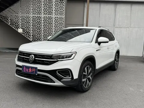 Volkswagen Tayron 2024 купить в Москве