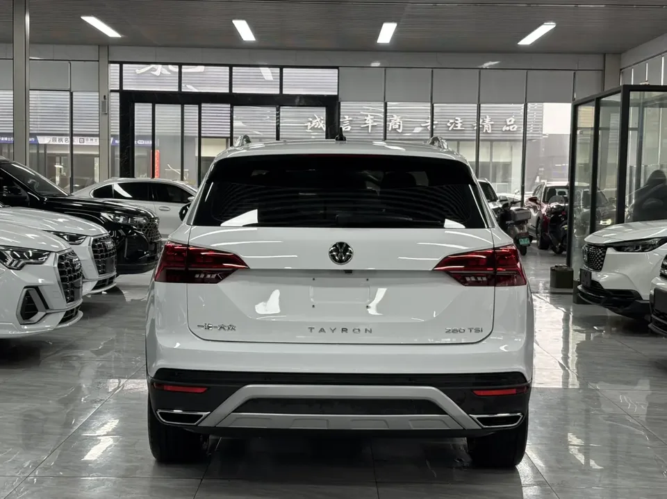 Volkswagen Tayron Tanyue 2022 280TSI 2WD Luxury Smart Edition 2022 — миниатюра 2