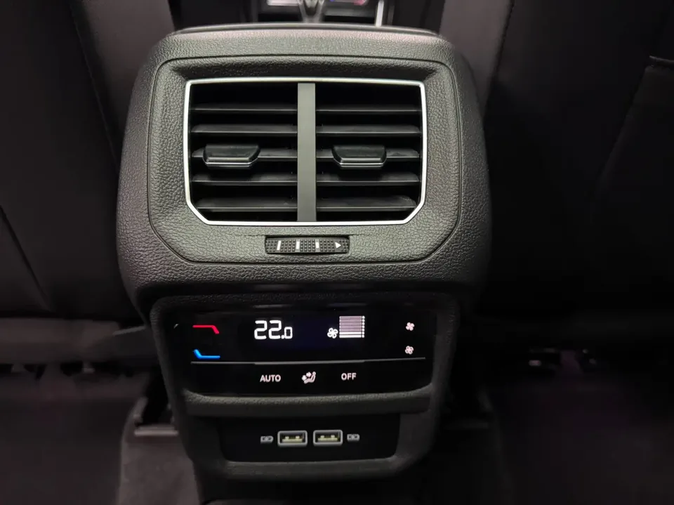 Volkswagen Tayron Tanyue 2023 280TSI 2WD Luxury Plus Advanced Edition 2023 — миниатюра 4