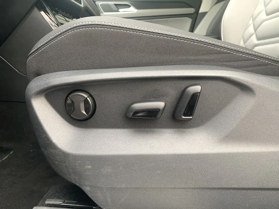 Volkswagen Tayron Tanyue 2023 280TSI 2WD Luxury Plus Advanced Edition 2023 — миниатюра 5