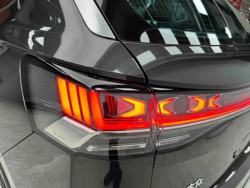 Volkswagen Tayron Tanyue 2023 280TSI 2WD Luxury Plus Advanced Edition 2023 — миниатюра 3