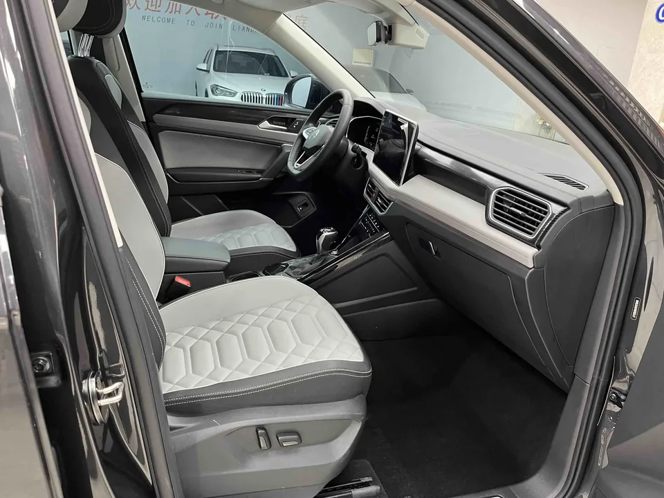 Volkswagen Tayron Tanyue 2023 280TSI 2WD Luxury Plus Advanced Edition 2023 — миниатюра 5