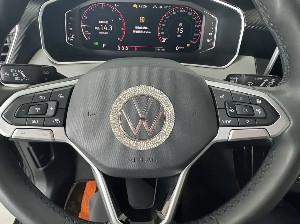Volkswagen Tayron Tanyue 2023 280TSI 2WD Luxury Plus Advanced Edition 2022 — миниатюра 4