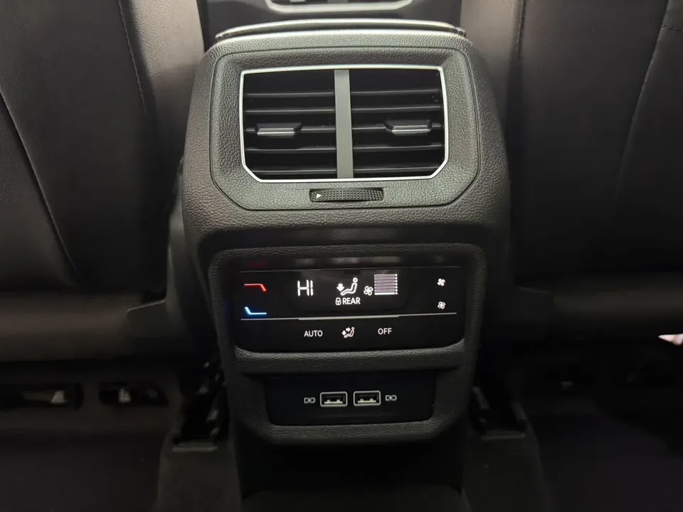 Volkswagen Tayron Tanyue 2023 280TSI 2WD Luxury Plus Advanced Edition 2023 — миниатюра 4