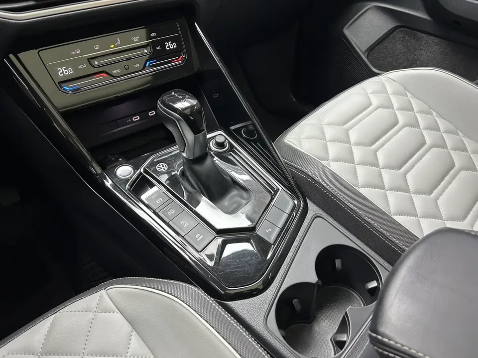 Volkswagen Tayron Tanyue 2023 280TSI 2WD Luxury Plus Advanced Edition 2022 — миниатюра 5
