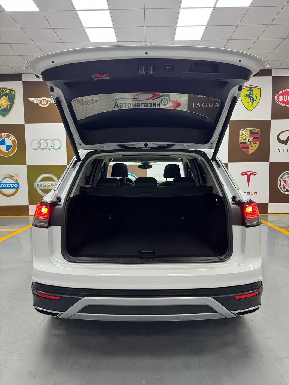 Volkswagen Tayron Tanyue 2023 280TSI 2WD Luxury Plus Advanced Edition 2022 — миниатюра 3