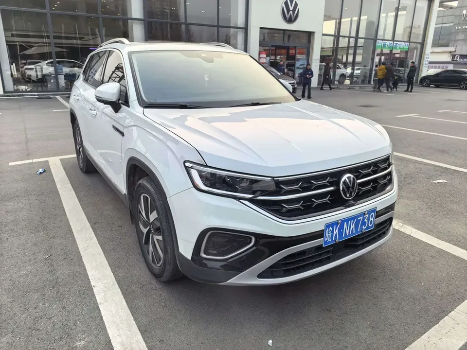 Volkswagen Tayron Tanyue 2023 280TSI 2WD Luxury Plus Advanced Edition 2022 — миниатюра 3