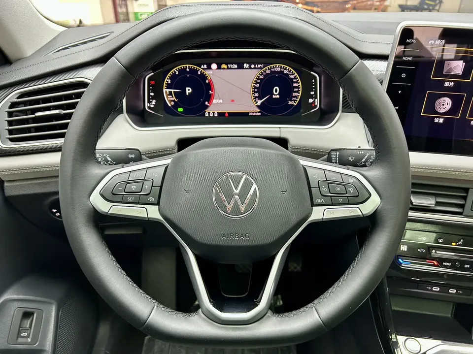 Volkswagen Tayron Tanyue 2023 280TSI 2WD Luxury Plus Advanced Edition 2022 — миниатюра 5