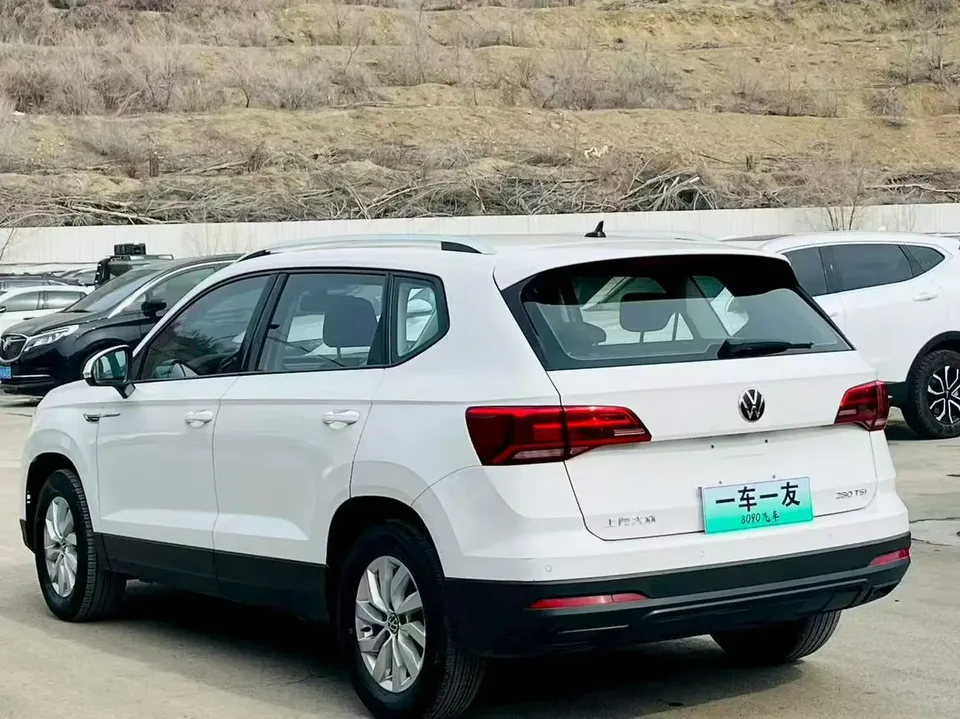 Volkswagen Tharu tuyue 2022 280TSI 2WD Fashion Edition 2022 — thumbnail 4