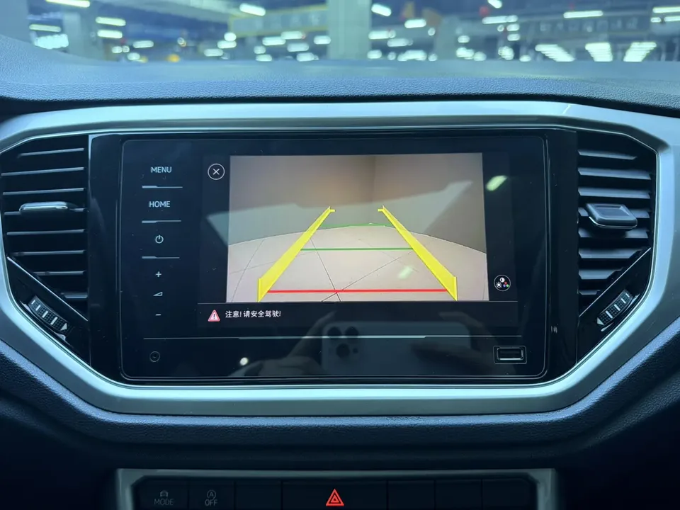 Volkswagen T-Roc Tanyue 280TSI DSG 2WD Elite PLUS 2023 — миниатюра 3