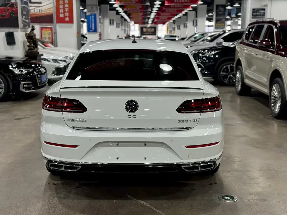 Volkswagen Arteon Volkswagen CC 2021 330TSI Dazzling Edition 2023 — миниатюра 2