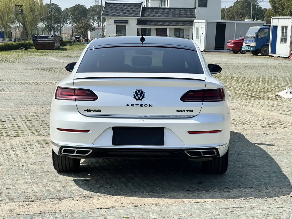 Volkswagen Arteon Volkswagen CC 2021 380TSI eye-catching version 2022 — миниатюра 2