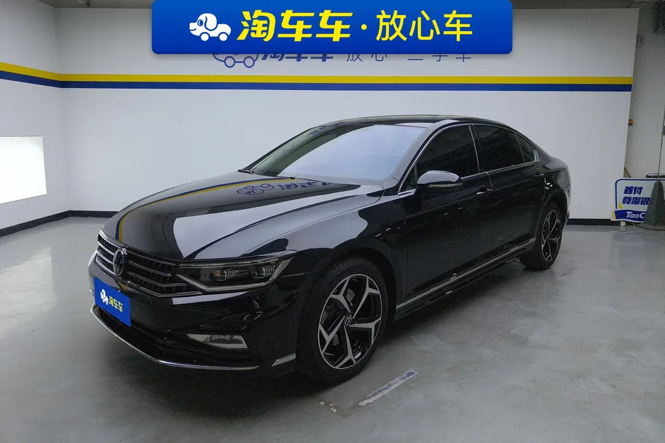Volkswagen Magotan 2025