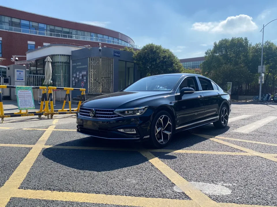 Volkswagen Magotan 2023