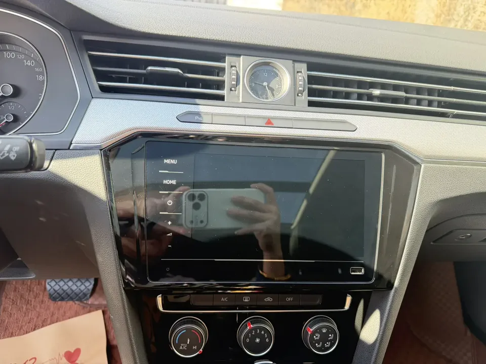Volkswagen Magotan Magotan 2020 280TSI DSG Comfort Edition 2023 — миниатюра 4