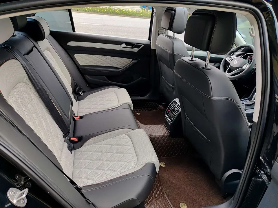 Volkswagen Magotan Magotan 2025 Public Edition 330TSI DSG Luxury Edition 2025 — миниатюра 3