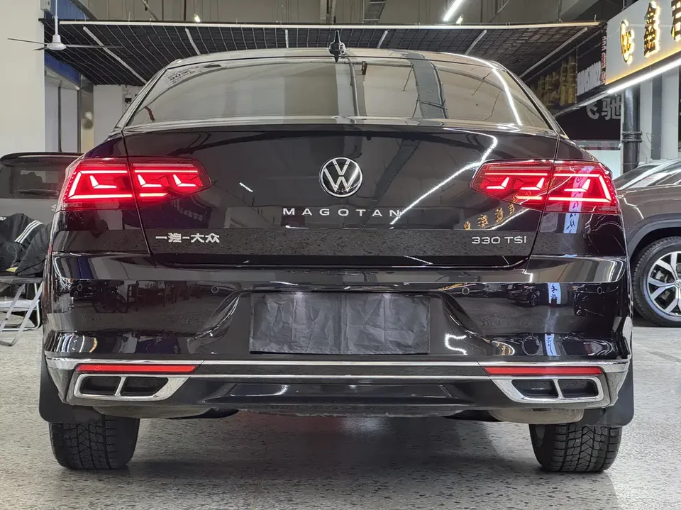 Volkswagen Magotan Magotan 2025 Magotan 2025 Public Edition 330TSI DSG Luxury Edition 2025 — thumbnail 4