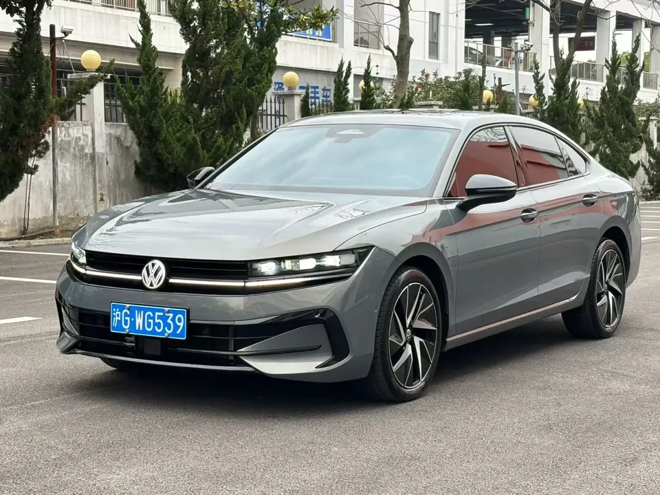 Volkswagen Magotan 2024