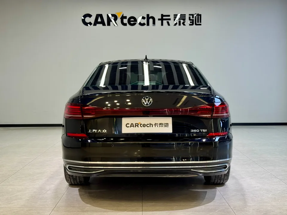 Volkswagen Passat Passat 2024 380TSI Deluxe Edition 2024 — миниатюра 2