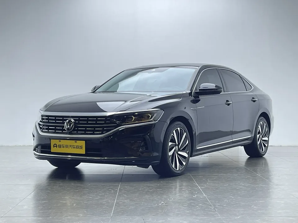 Volkswagen Passat 2023