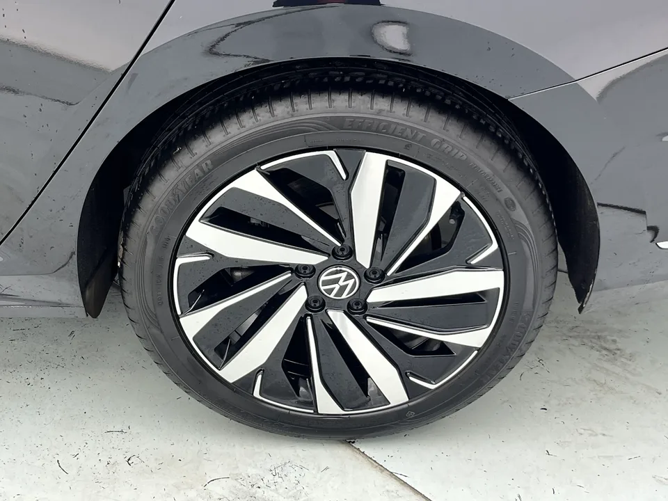Volkswagen Passat Passat 2023 330TSI Elite Edition 2022 — миниатюра 3