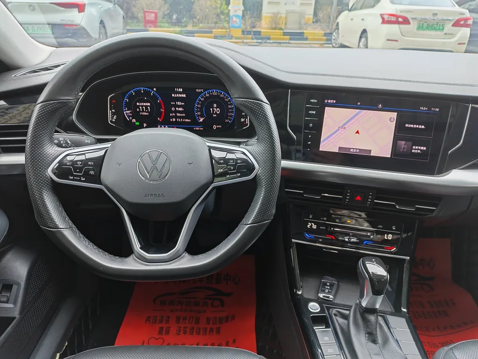 Volkswagen Passat Passat 2022 330TSI Deluxe Edition 2022 — миниатюра 4