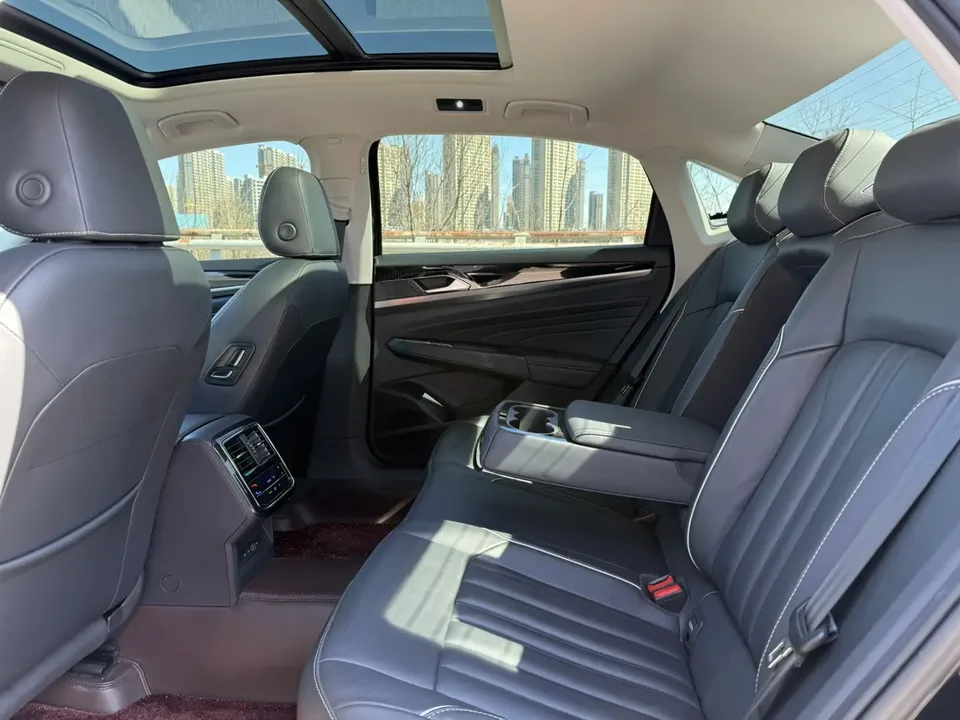 Volkswagen Passat Passat 2023 330TSI Star Elite Edition 2023 — миниатюра 5