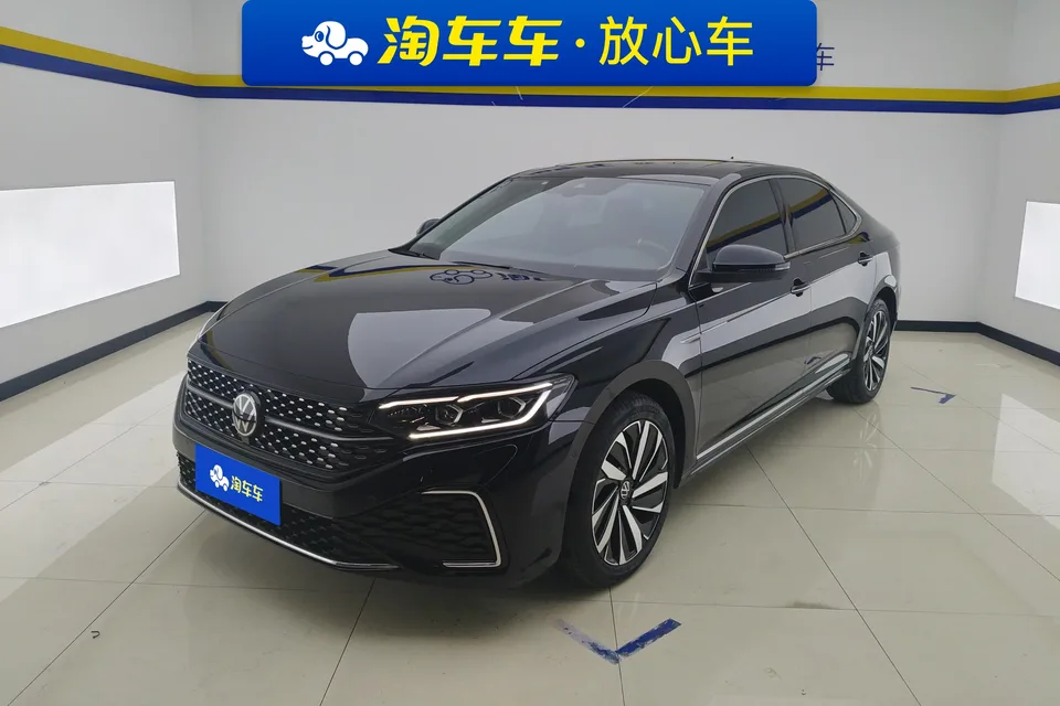 Volkswagen Passat 2022