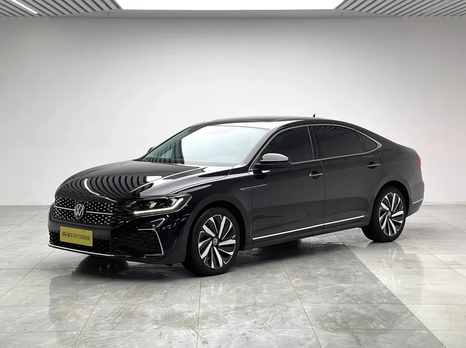 Volkswagen Passat 2022