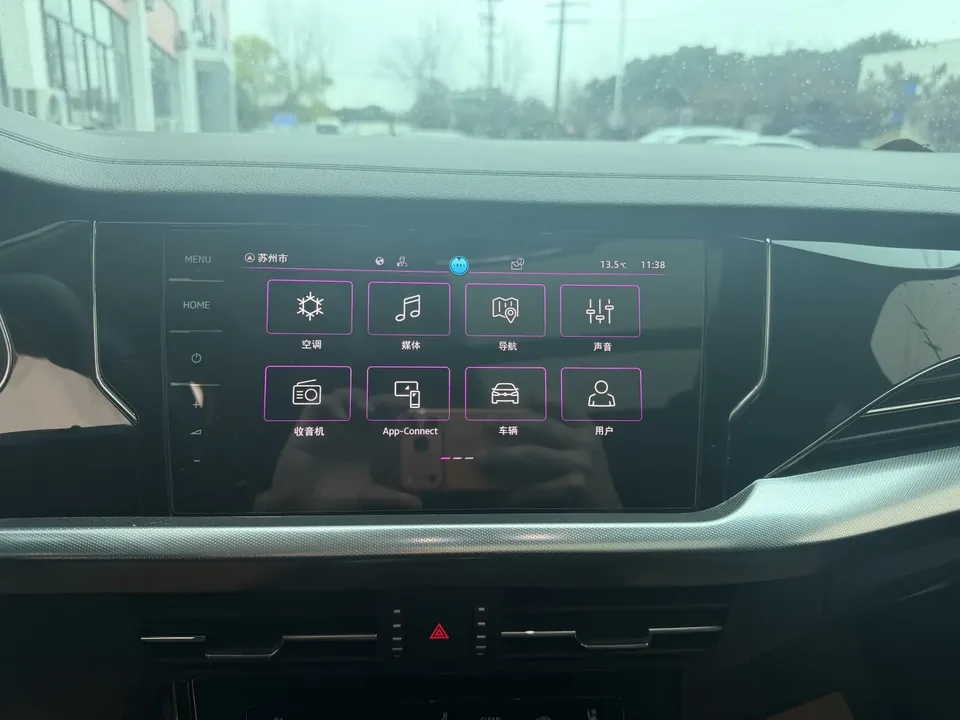 Volkswagen Passat facelift 330TSI luxury version 2023 — миниатюра 3