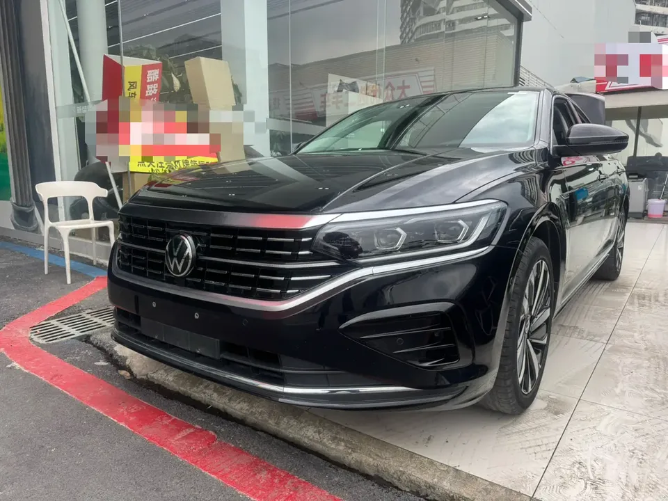 Volkswagen Passat 2022