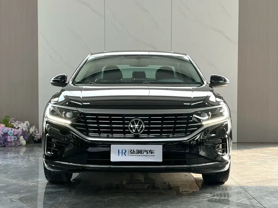 Volkswagen Passat 2022
