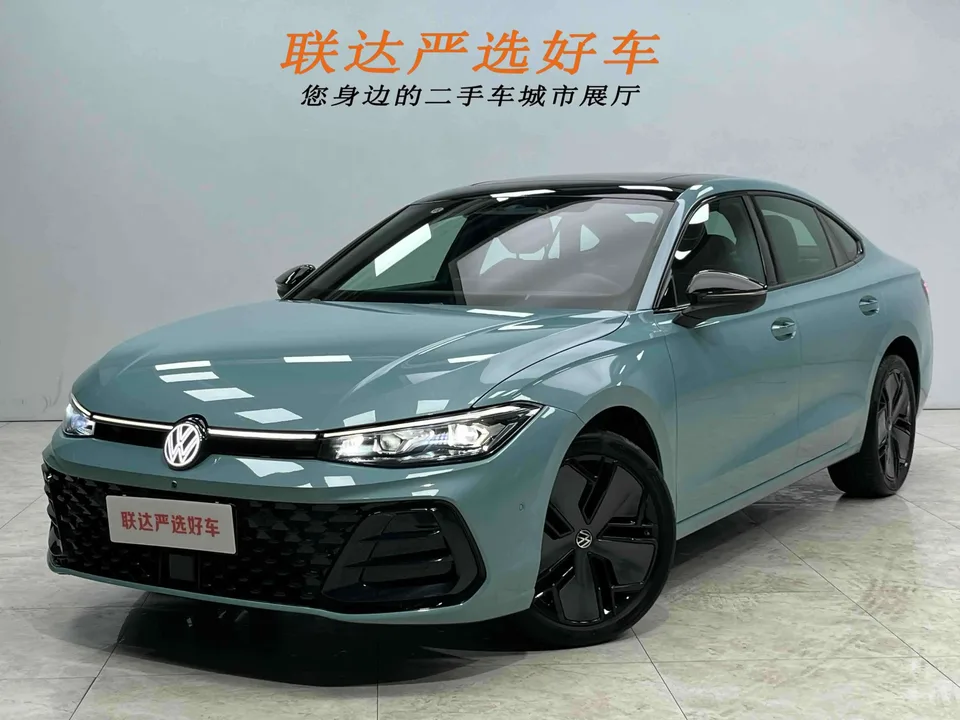 Volkswagen Passat 2024