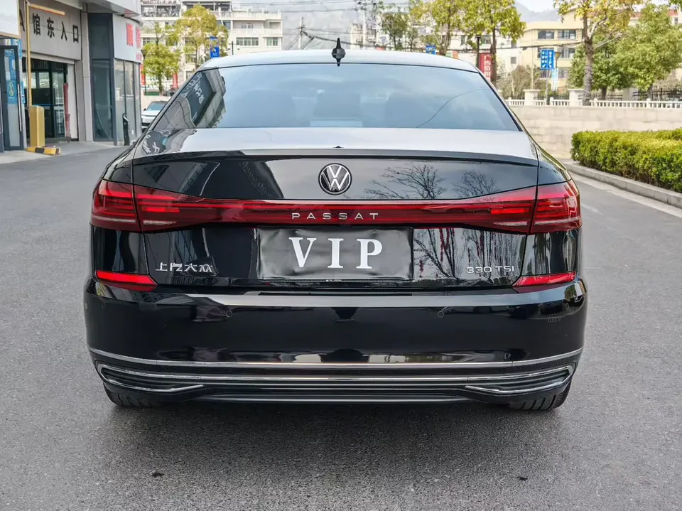Volkswagen Passat Passat 2024 330TSI Elite Edition 2024 — миниатюра 2