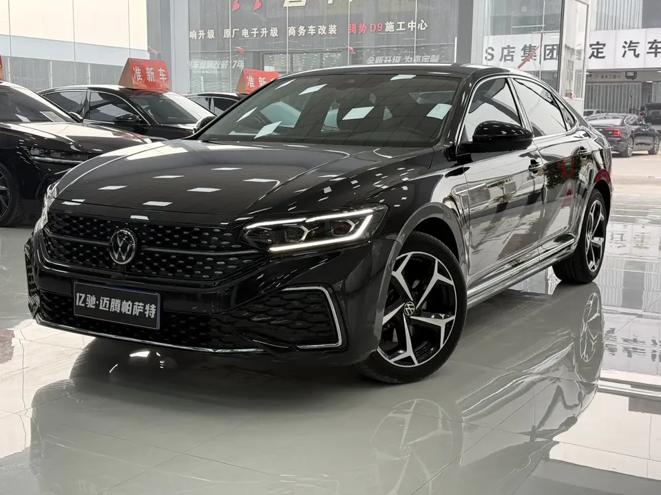 Volkswagen Passat 2024
