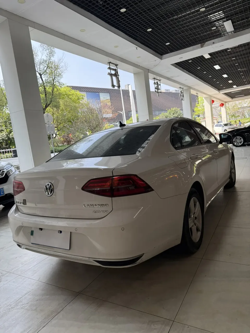Volkswagen Lamando Lingdu 2021 Lingdu 2021 230TSI DSG Fashion Edition 2022 — thumbnail 2