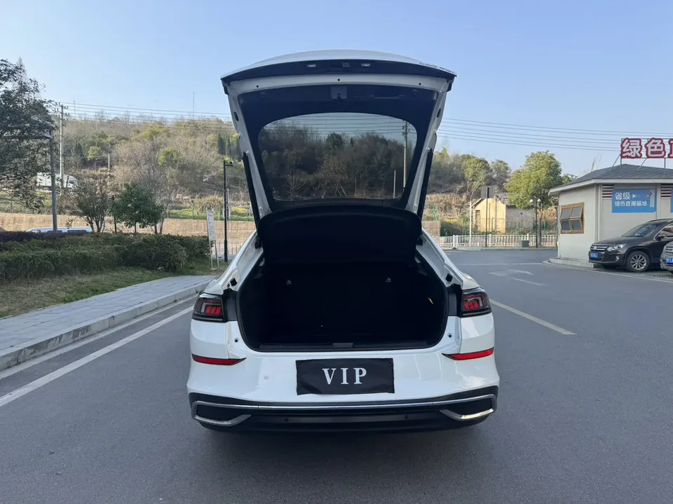 Volkswagen Lamando 2024 Lingdu Lingdu L 280TSI DSG Cool Edition 2024 — миниатюра 3