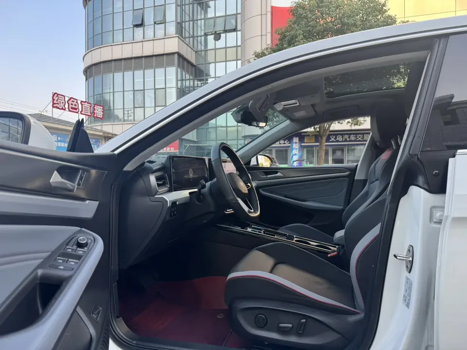 Volkswagen Lamando 2024 Lingdu Lingdu L 280TSI DSG Cool Edition 2024 — миниатюра 5